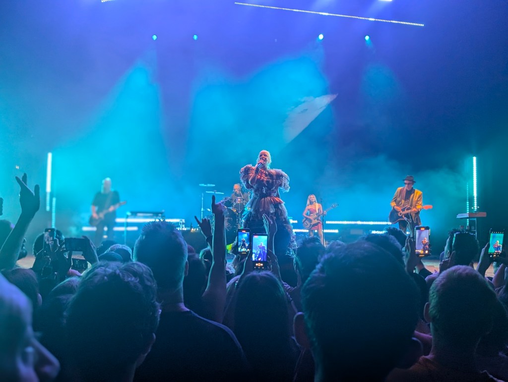Garbage, Lucia and the Best Boys – O2 Apollo, Manchester&nbsp;(19/7/24)